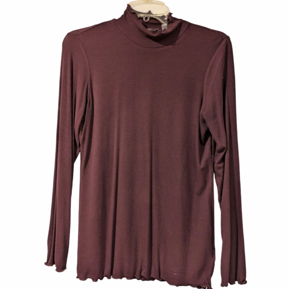 Tahari Lettuce Edge Pullover Dressy Top M - Picture 3 of 11
